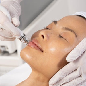DiamondGlow® Facial